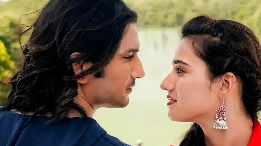 Kaun tujhe yun pyar karega