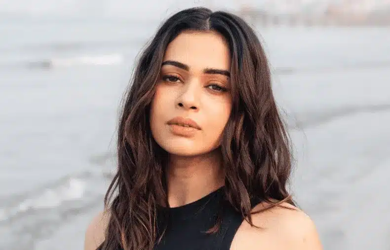 Shalmali Kholgade